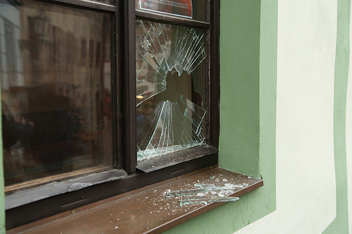 A2B Glass are able to board up broken windows while they are being repaired in Fareham.